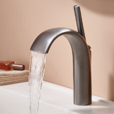 Creative Brass hot and cold basin faucet bathroom counter basin waterfall wash faucet MT2526