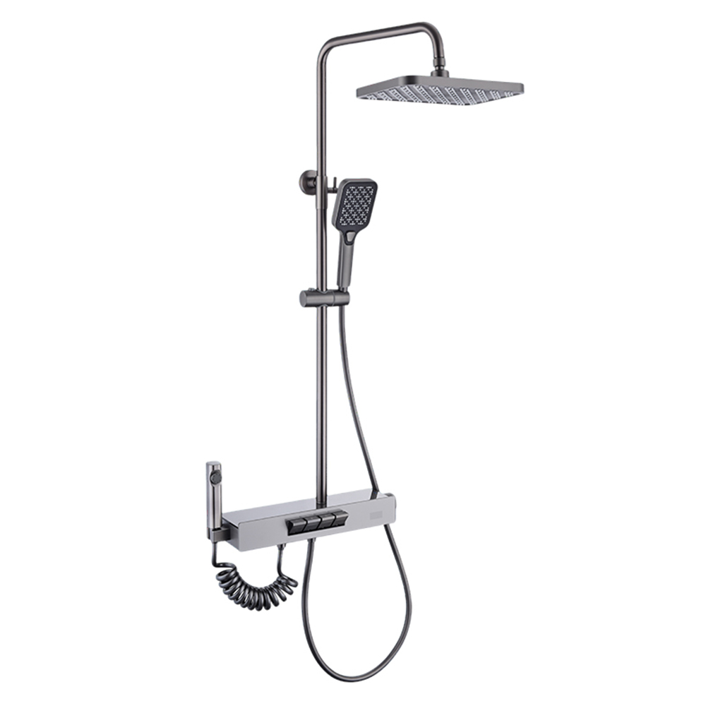 Type B large shower with guardrail