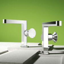 Brass wash basin faucet hot and cold water bathroom wash basin basin wash basin faucet MP2611