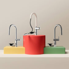 Kitchen pull-out faucet with cup washer, multifunctional rotatable hot and cold island sink faucet CF2601